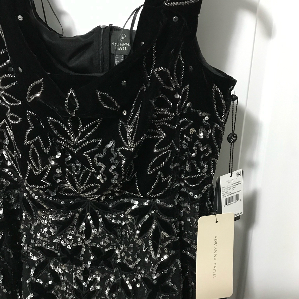 Adrianna Papell Beaded Black Velvet Maxi /Formal Size 16 NWT - Picture 3 of 5